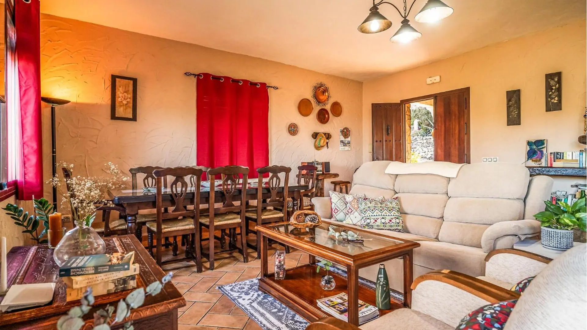 2 Bedroom Beautiful Home In El Gastor